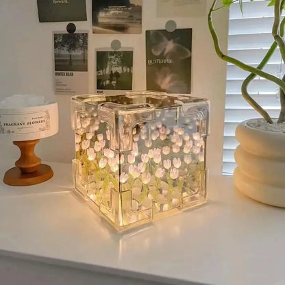 CUBO DE TULIPANES LED